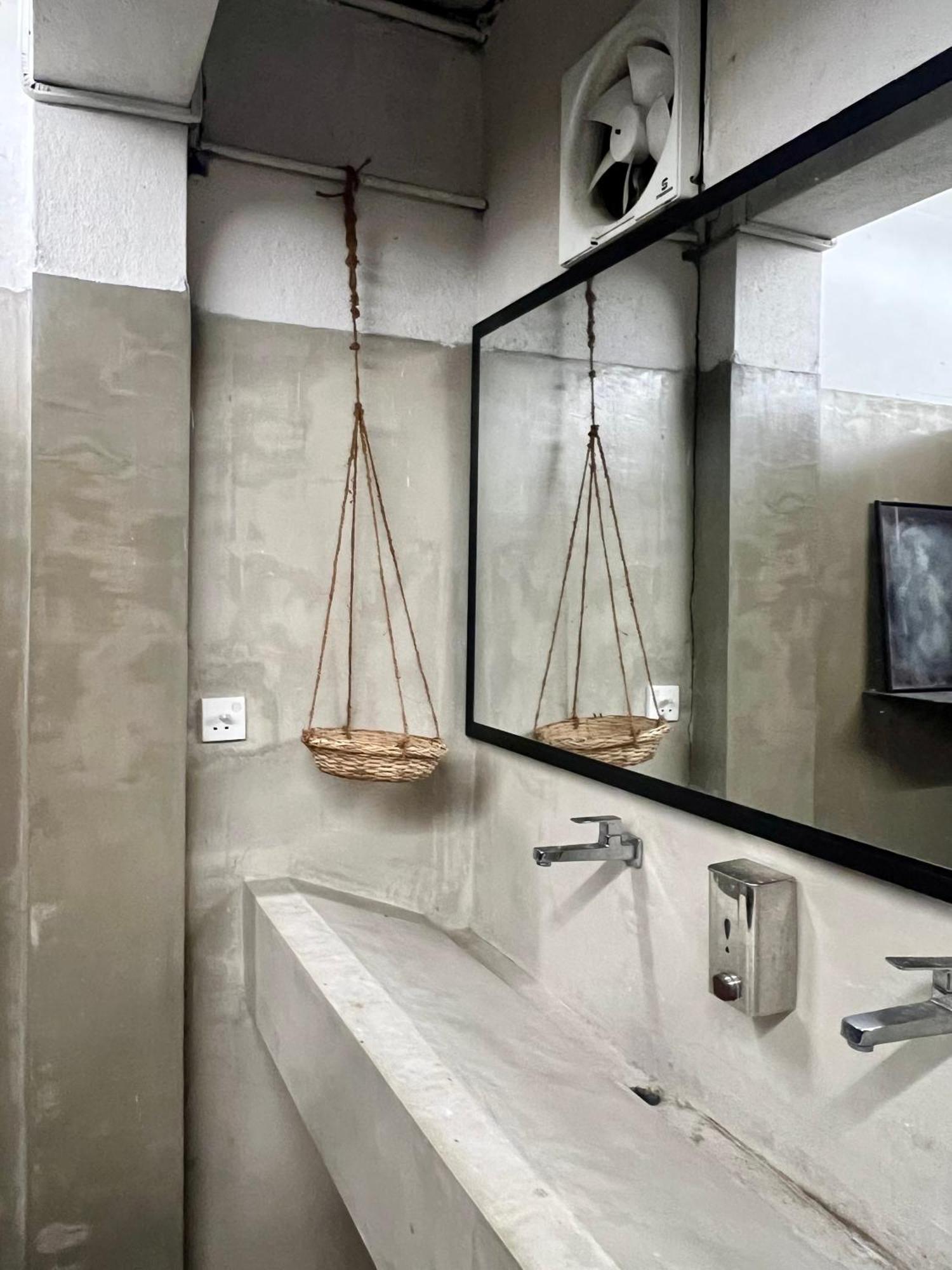Hari Hari Hostel ウェリガマ エクステリア 写真