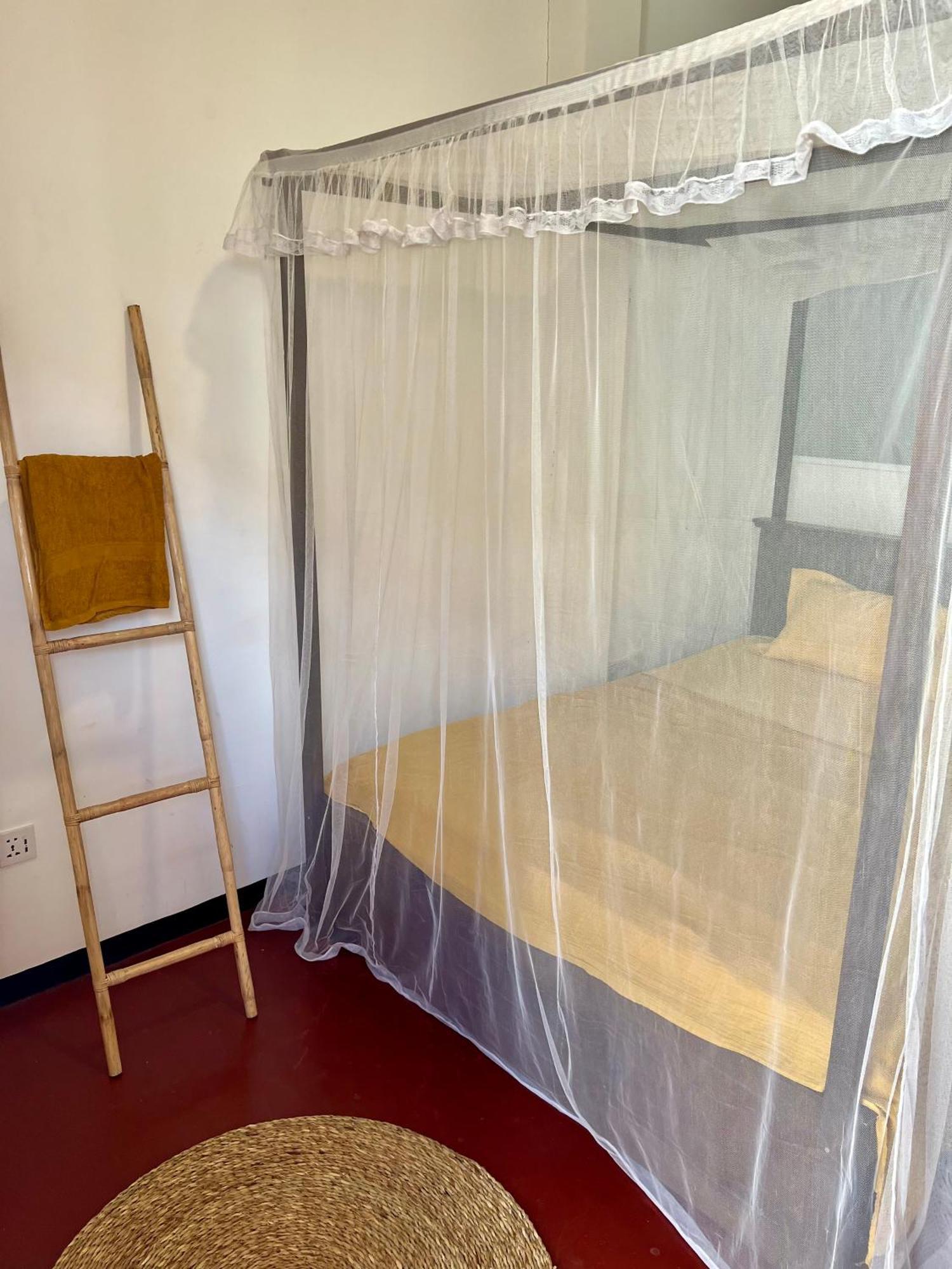 Hari Hari Hostel ウェリガマ エクステリア 写真